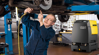 Stanice pístového kompresoru i.Comp 9 s integrovanou kondenzační sušičkou je ideální zdroj stlačeného vzduchu pro autodílnu.